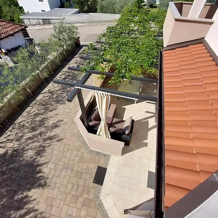 The Golden Island Appartement *