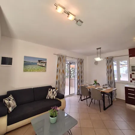 The Golden Island Appartement *