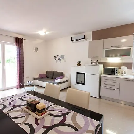 Apartamento The Golden Island Krk Town